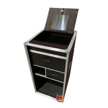 Flight case vestiaire pour pilote motorsport